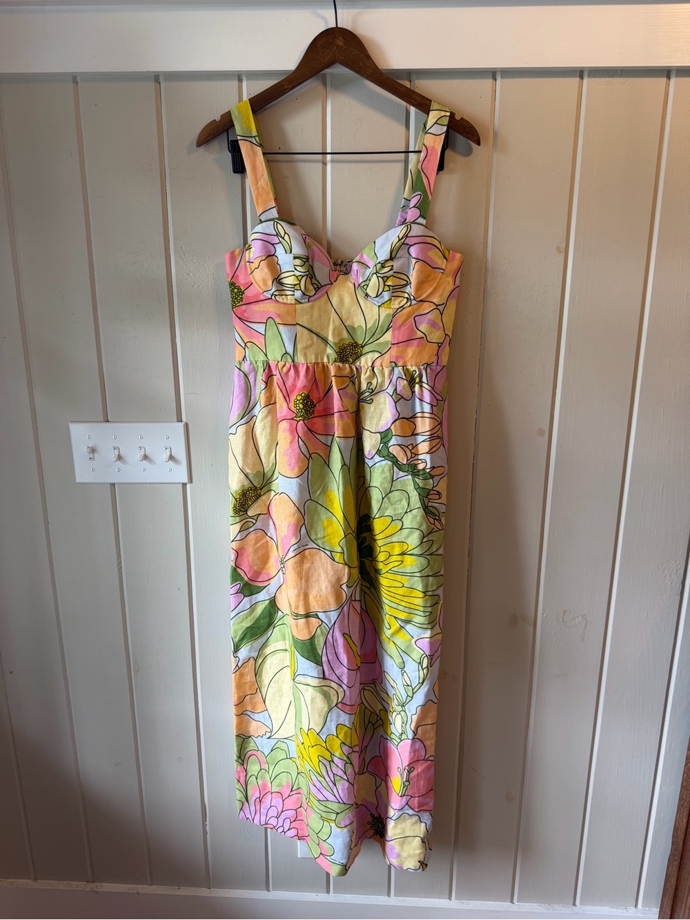 NWT FARM Rio Pastel Floral Midi Dress in Yellow, Pink, Green, Size Medium - Picture 4 of 16